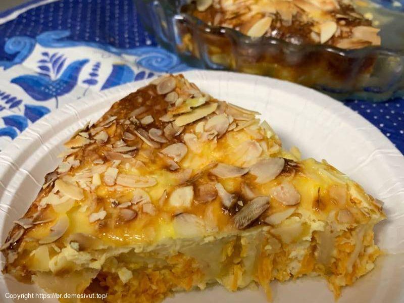 Морковный пирог